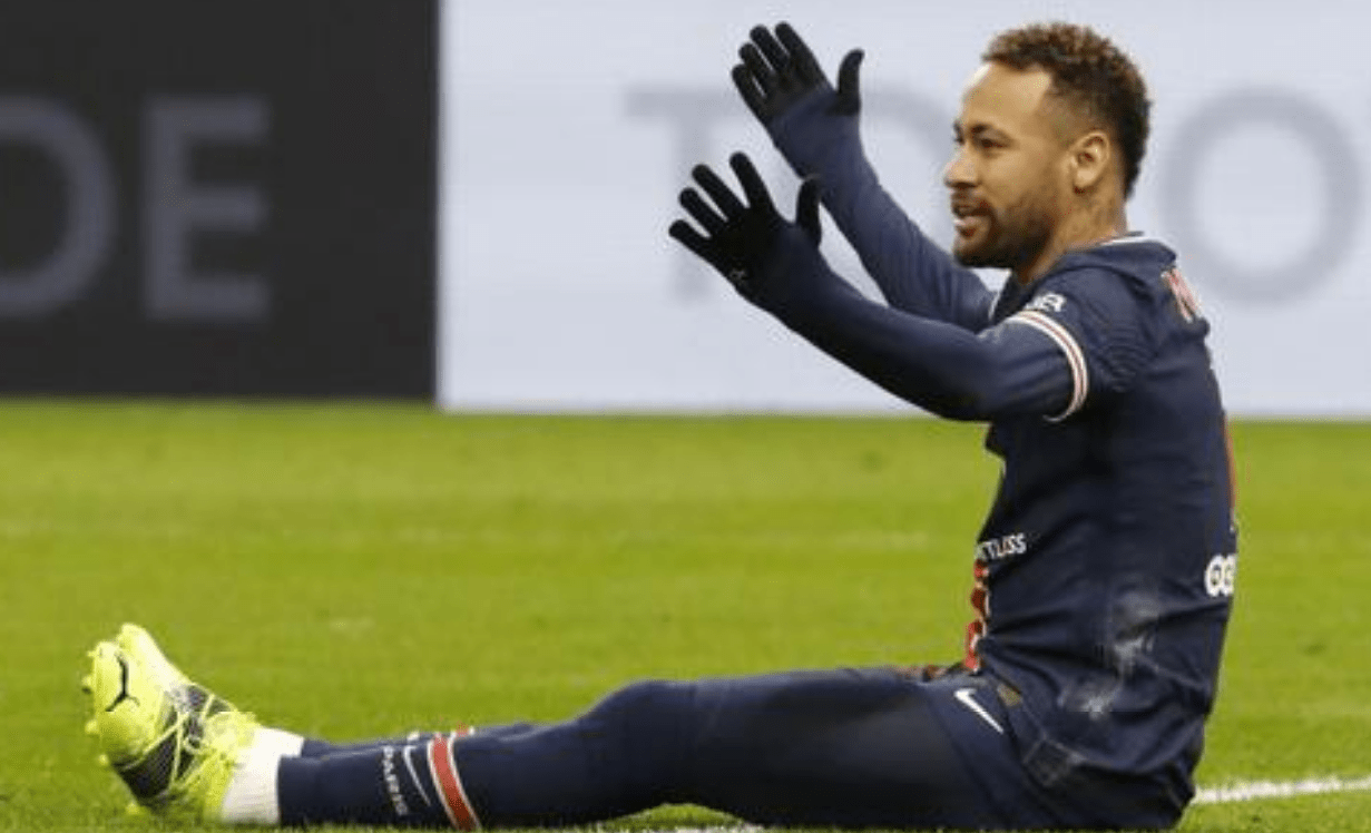 lol台服官网地址-关于转会期深圳男篮门线救险：法国杯节点到来，管理层满意，赛季目标并未改变的信息